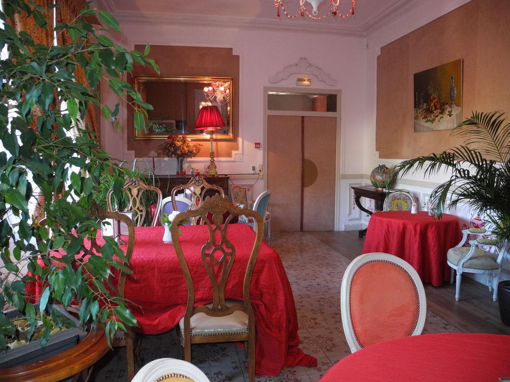 Le Comptoir Du Ranc De Bannes Hotel Sumene Bagian luar foto