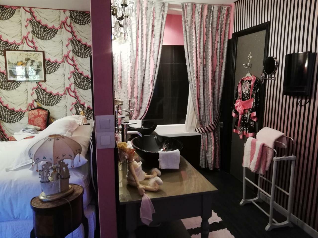Le Comptoir Du Ranc De Bannes Hotel Sumene Bagian luar foto
